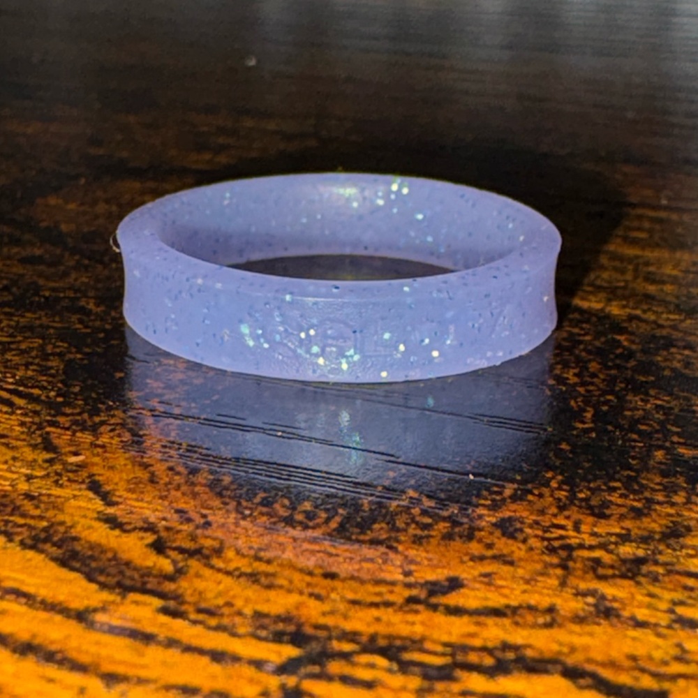 Qalo Lavender Jelly Glitter Ring - Picture 2 of 2